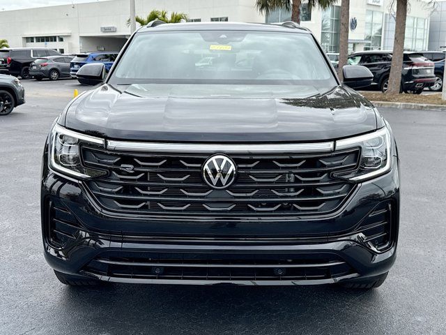 2025 Volkswagen Atlas Cross Sport 2.0T SEL R-Line Black