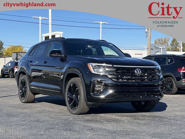 2025 Volkswagen Atlas Cross Sport 2.0T SEL R-Line Black