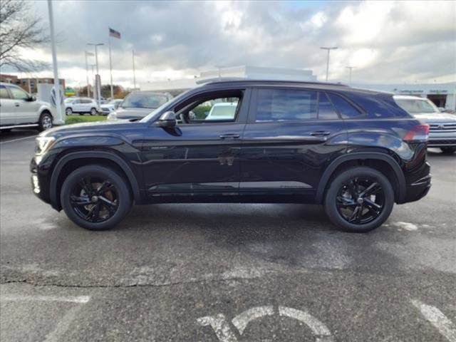 2025 Volkswagen Atlas Cross Sport 2.0T SEL R-Line Black