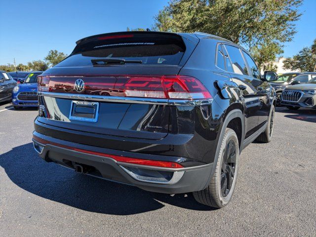 2025 Volkswagen Atlas Cross Sport 2.0T SE Technology