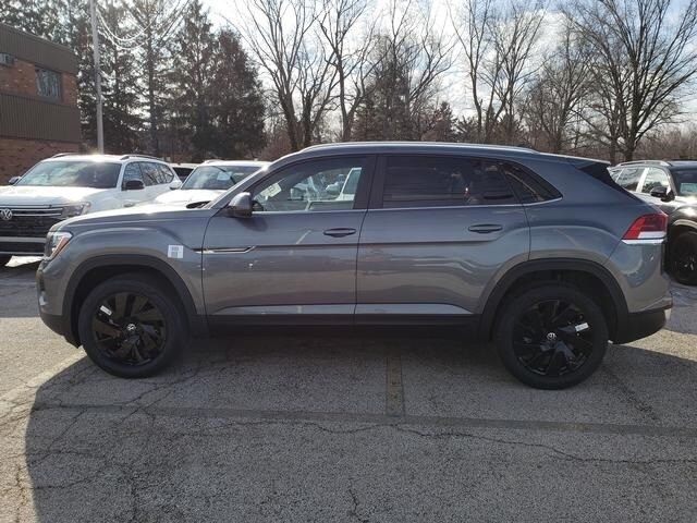 2025 Volkswagen Atlas Cross Sport 2.0T SE Technology