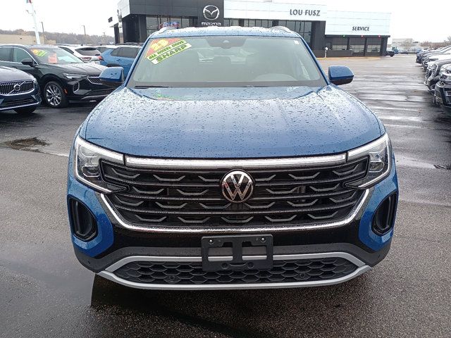 2025 Volkswagen Atlas Cross Sport 2.0T SE Technology