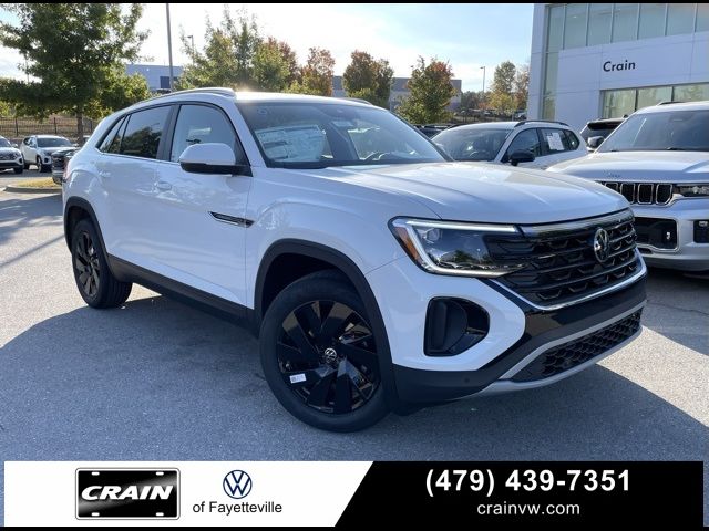 2025 Volkswagen Atlas Cross Sport 2.0T SE Technology