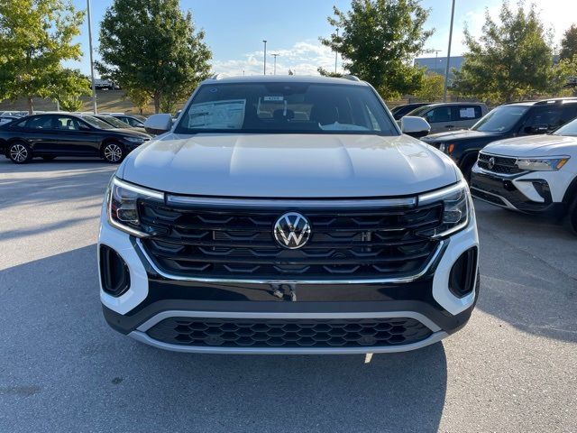 2025 Volkswagen Atlas Cross Sport 2.0T SE Technology