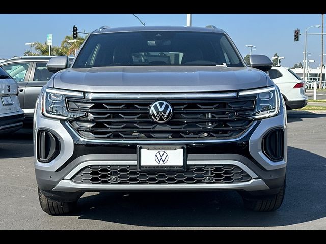 2025 Volkswagen Atlas Cross Sport 2.0T SE Technology