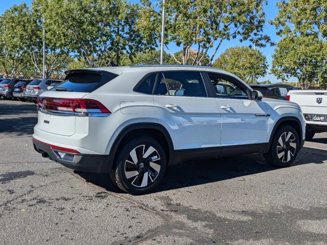 2025 Volkswagen Atlas Cross Sport 2.0T SE Technology