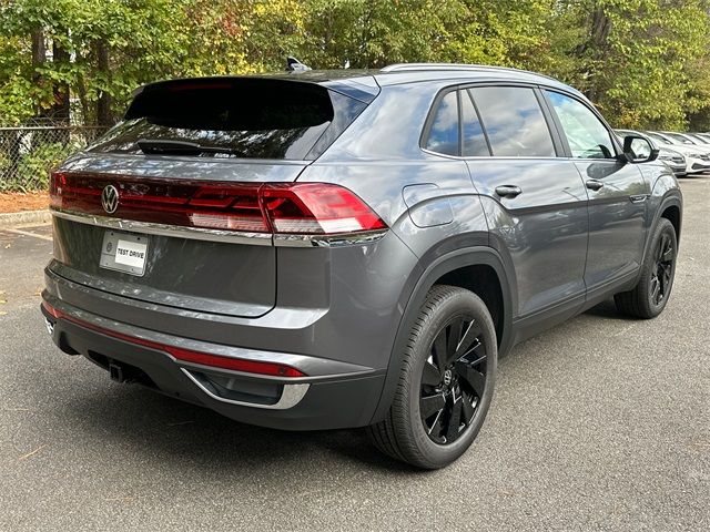 2025 Volkswagen Atlas Cross Sport 2.0T SE Technology