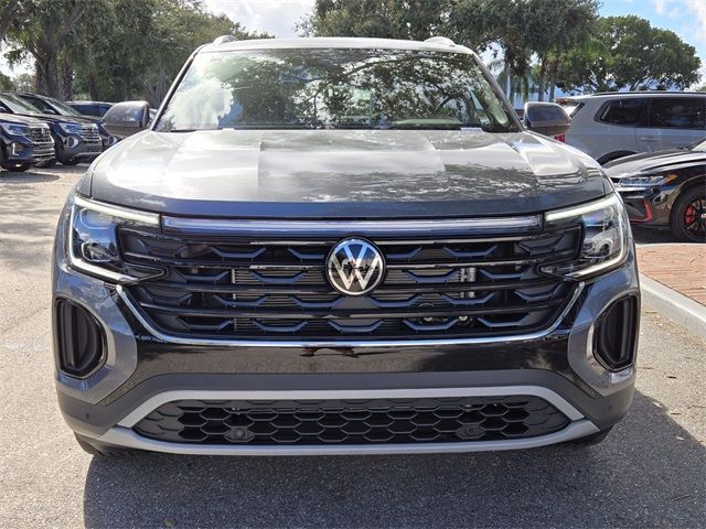 2025 Volkswagen Atlas Cross Sport 2.0T SE Technology