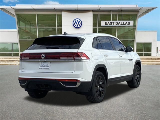 2025 Volkswagen Atlas Cross Sport 2.0T SE Technology