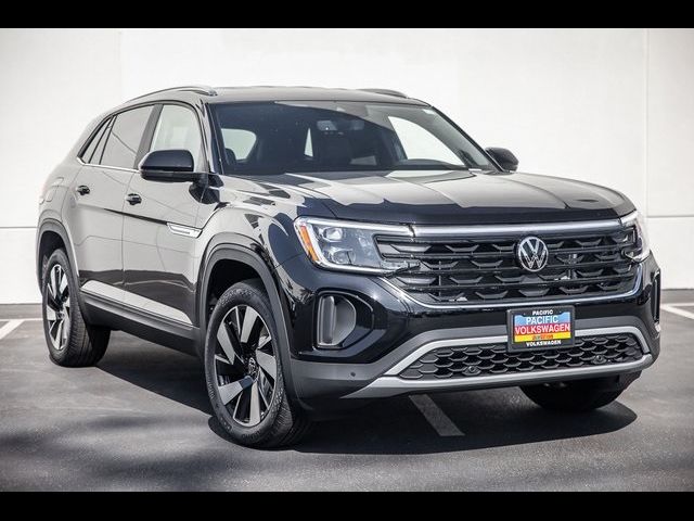 2025 Volkswagen Atlas Cross Sport 2.0T SE Technology