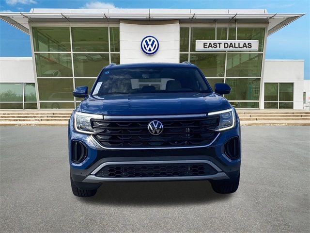 2025 Volkswagen Atlas Cross Sport 2.0T SE Technology