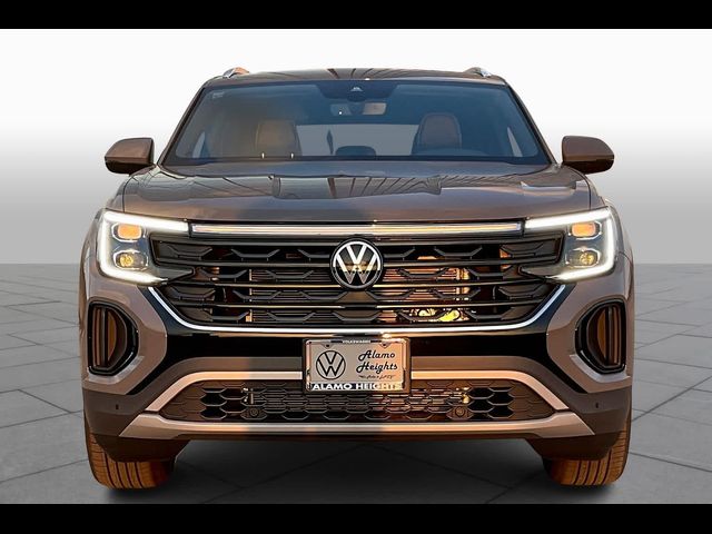 2025 Volkswagen Atlas Cross Sport 2.0T SE Technology