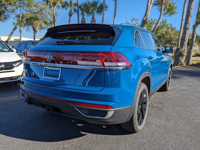 2025 Volkswagen Atlas Cross Sport 2.0T SE Technology