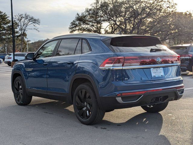 2025 Volkswagen Atlas Cross Sport 2.0T SE Technology