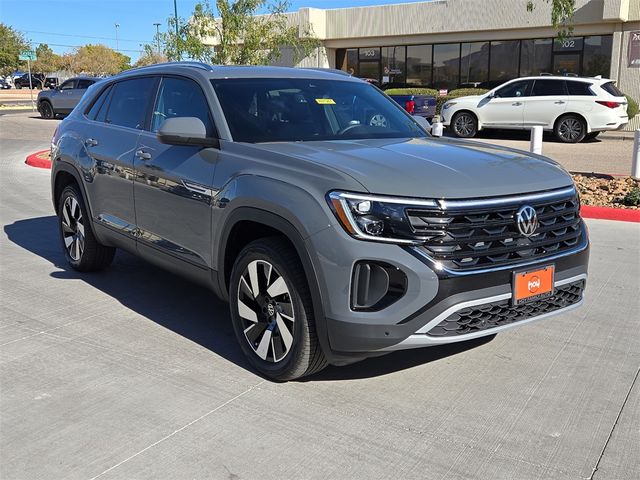 2025 Volkswagen Atlas Cross Sport 2.0T SE Technology