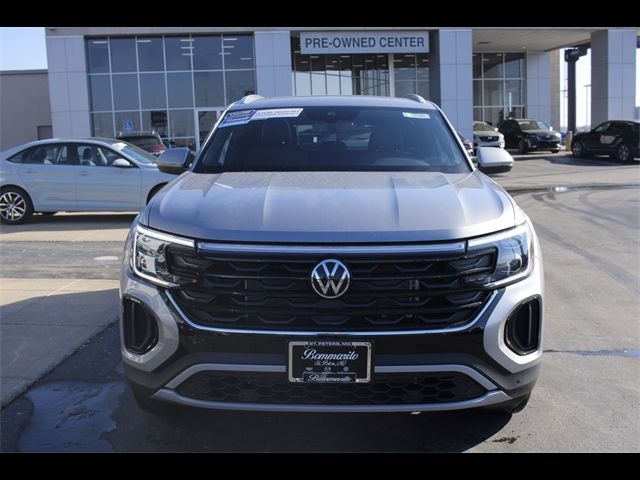 2025 Volkswagen Atlas Cross Sport 2.0T SE Technology