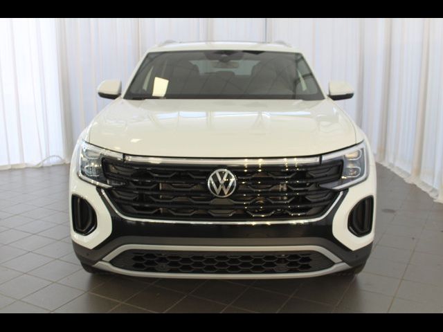 2025 Volkswagen Atlas Cross Sport 2.0T SE Technology