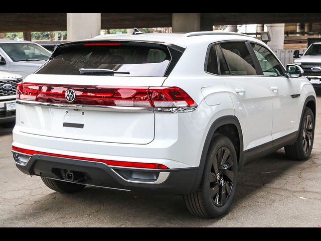 2025 Volkswagen Atlas Cross Sport 2.0T SE Technology