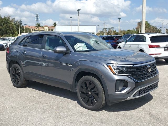 2025 Volkswagen Atlas Cross Sport 2.0T SE Technology