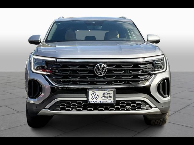 2025 Volkswagen Atlas Cross Sport 2.0T SE Technology