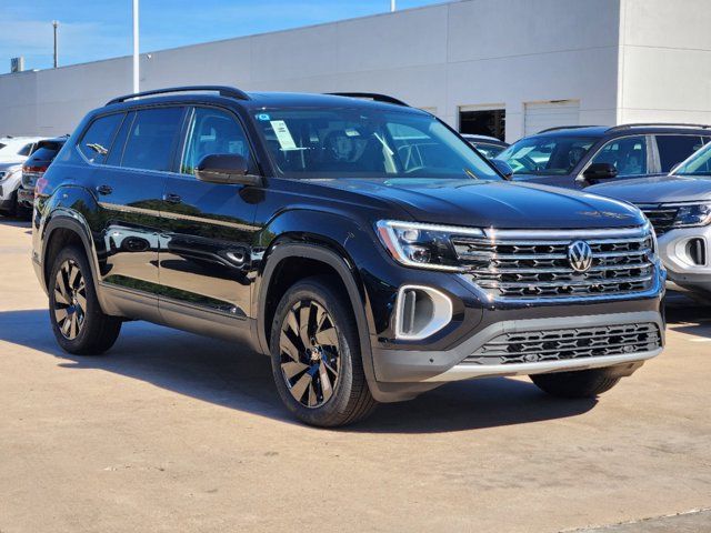 2025 Volkswagen Atlas Cross Sport 2.0T SE Technology