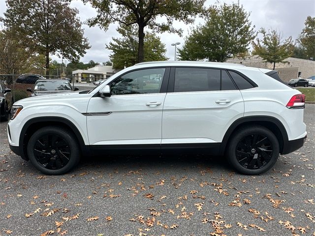 2025 Volkswagen Atlas Cross Sport 2.0T SE Technology