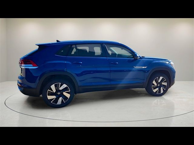 2025 Volkswagen Atlas Cross Sport 2.0T SE Technology