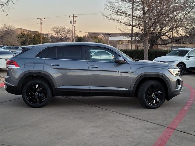 2025 Volkswagen Atlas Cross Sport 2.0T SE Technology