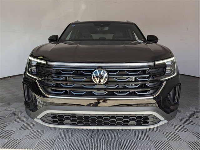 2025 Volkswagen Atlas Cross Sport 2.0T SE Technology