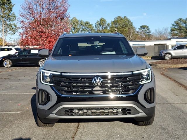 2025 Volkswagen Atlas Cross Sport 2.0T SE Technology