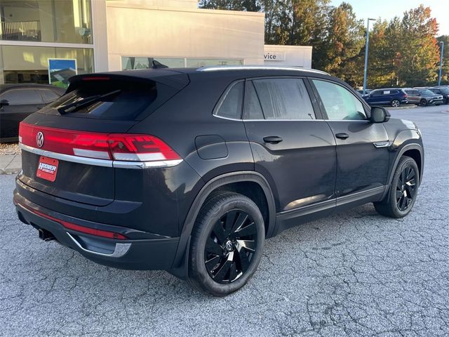 2025 Volkswagen Atlas Cross Sport 2.0T SE Technology