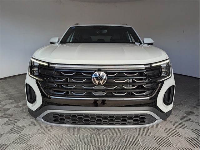 2025 Volkswagen Atlas Cross Sport 2.0T SE Technology