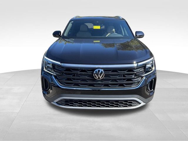 2025 Volkswagen Atlas Cross Sport 2.0T SE Technology