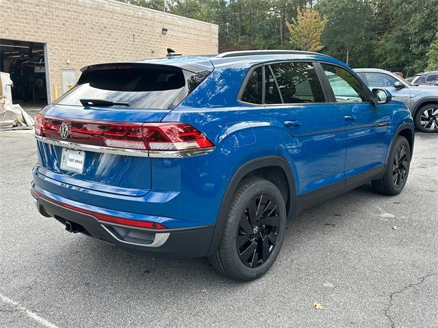 2025 Volkswagen Atlas Cross Sport 2.0T SE Technology