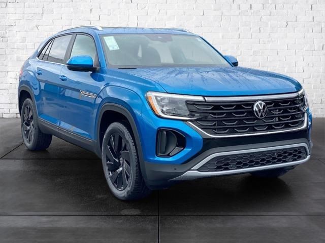 2025 Volkswagen Atlas Cross Sport 2.0T SE Technology