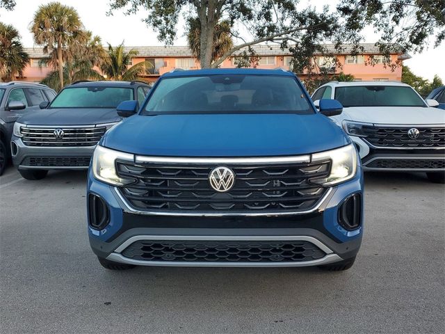 2025 Volkswagen Atlas Cross Sport 2.0T SE Technology