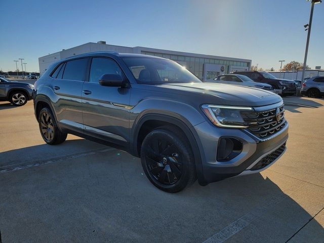 2025 Volkswagen Atlas Cross Sport 2.0T SE Technology