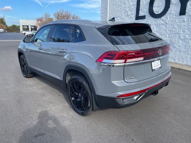 2025 Volkswagen Atlas Cross Sport 2.0T SE Technology