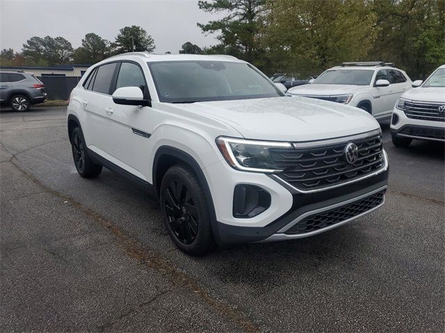 2025 Volkswagen Atlas Cross Sport 2.0T SE Technology