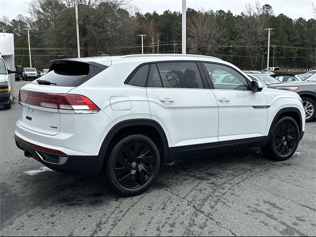 2025 Volkswagen Atlas Cross Sport 2.0T SE Technology