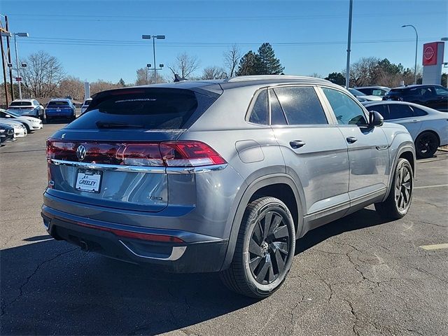 2025 Volkswagen Atlas Cross Sport 2.0T SE Technology