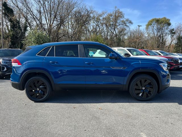 2025 Volkswagen Atlas Cross Sport 2.0T SE Technology