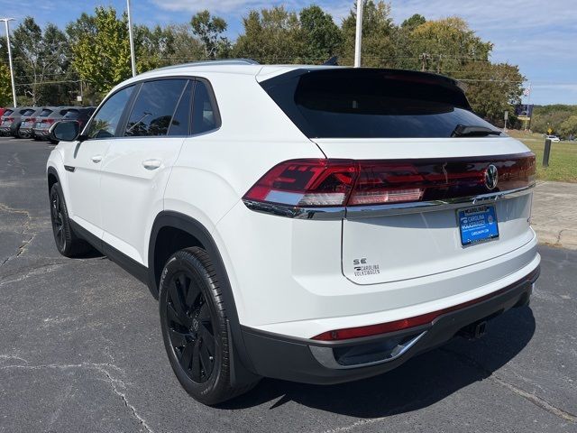 2025 Volkswagen Atlas Cross Sport 2.0T SE Technology