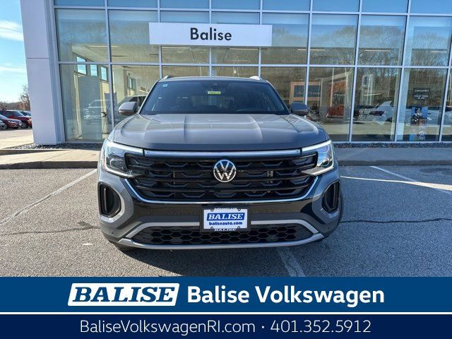 2025 Volkswagen Atlas Cross Sport 2.0T SE Technology