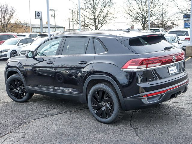 2025 Volkswagen Atlas Cross Sport 2.0T SE Technology