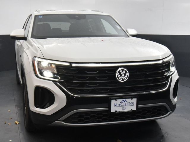 2025 Volkswagen Atlas Cross Sport 2.0T SE Technology