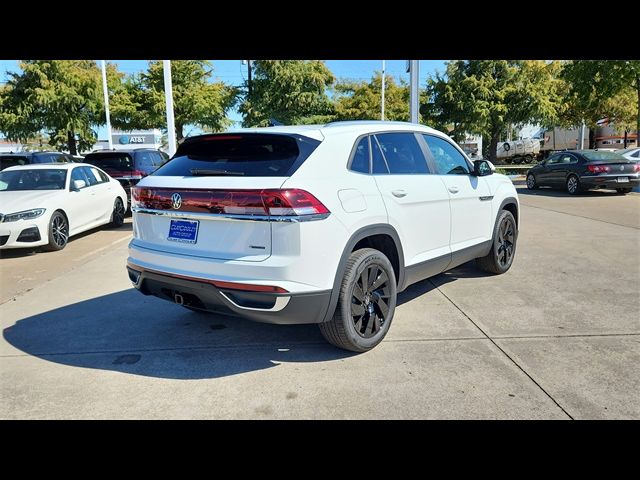 2025 Volkswagen Atlas Cross Sport 2.0T SE Technology