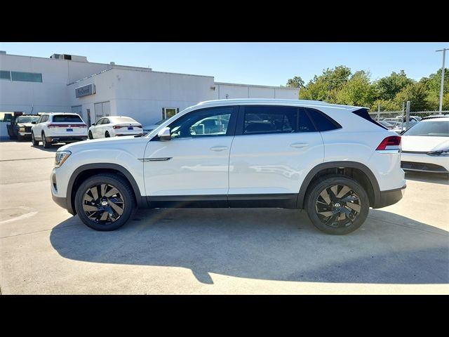 2025 Volkswagen Atlas Cross Sport 2.0T SE Technology