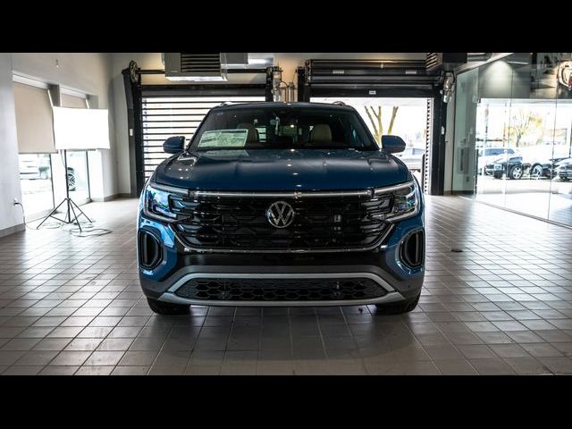 2025 Volkswagen Atlas Cross Sport 2.0T SE Technology