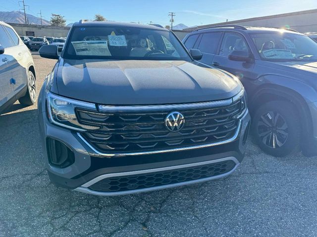 2025 Volkswagen Atlas Cross Sport 2.0T SE Technology